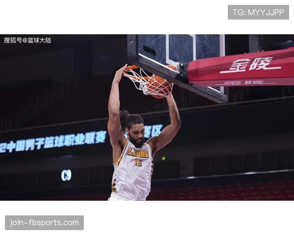 奥卡福内线强攻提升篮下命中率明显优于上赛季