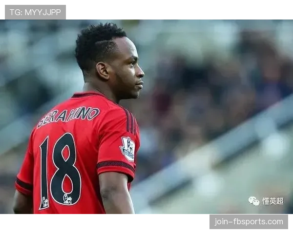 本赛季压制对手前锋，马尔蒂尼回撤出球胜过新中卫