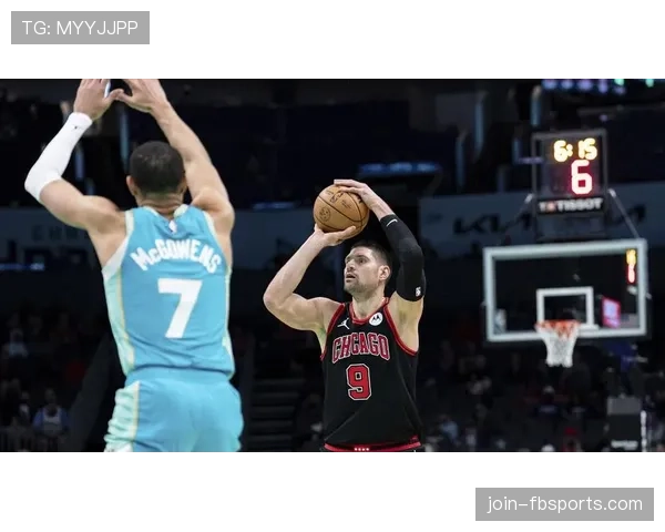 武切维奇内线强攻制造空位，助魔术提升关键时刻得分效率